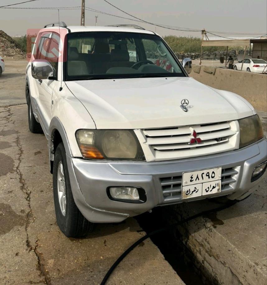 ميتسوبيشي باجيرو